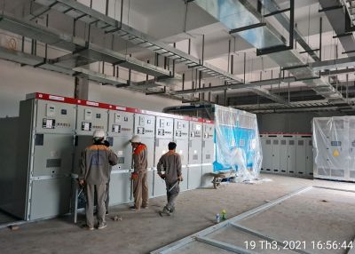 CẤP ĐIỆN, THÍ NGHIỆM VÀ LẮP ĐẶT TẠI CÔNG TY JA SOLAR PV VIỆT NAM - 给越南晶澳太阳能公司供电、测试及安装